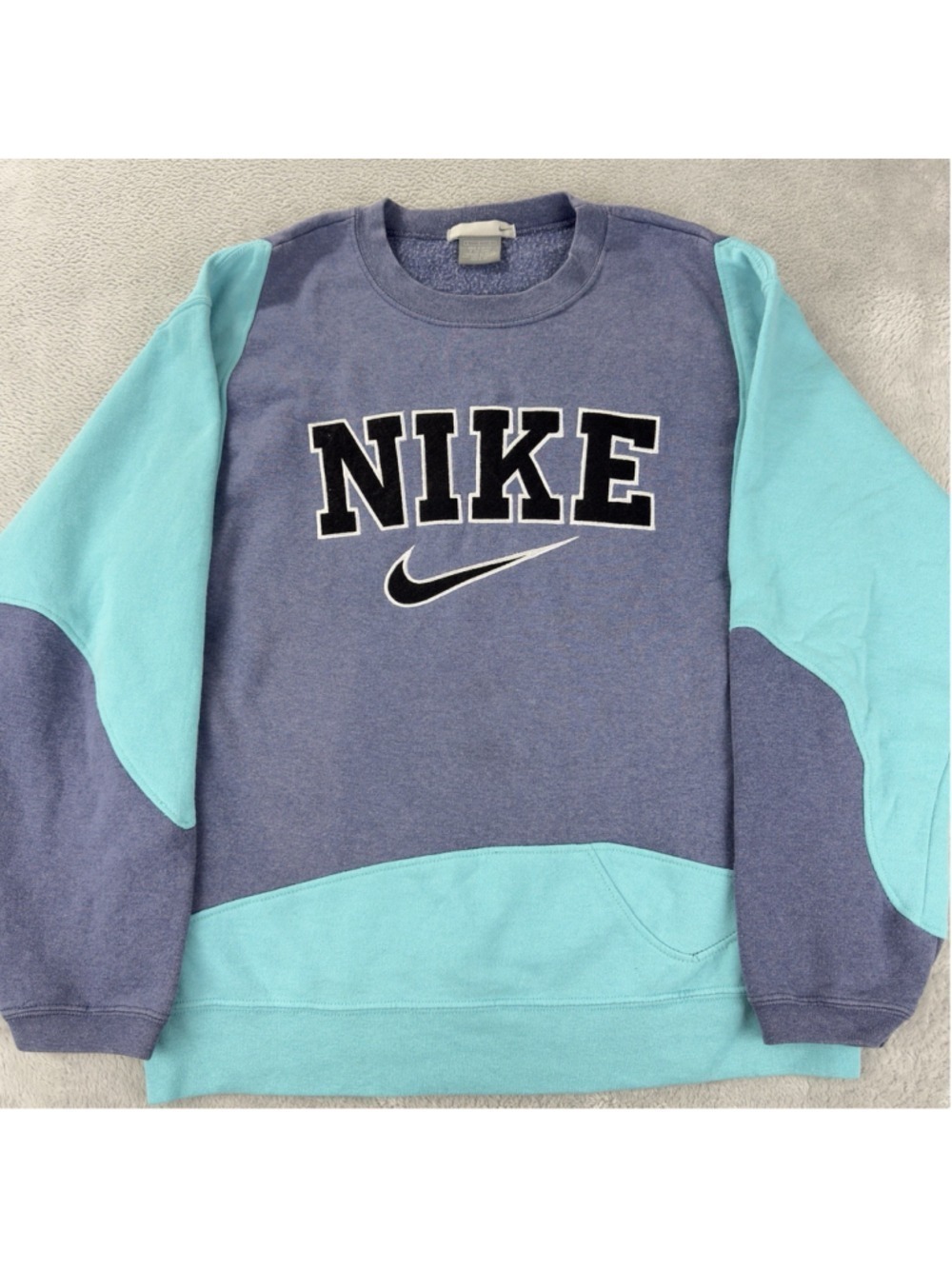 Vintage Nike Men's Size Large Reworked Blue Retro Fleece Crewneck Sweater - Picture 8 of 11